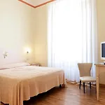 ホテル Savoia E Campana 3*