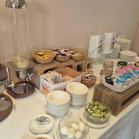 Hotel Savoia E Campana 3*