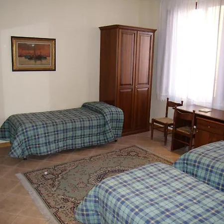 Hotel Savoia E Campana 3*